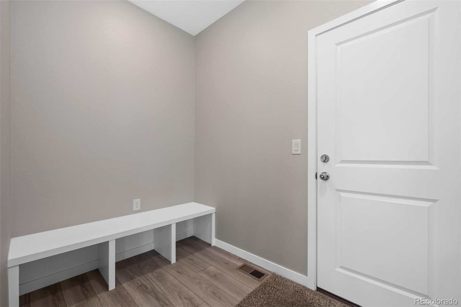 MLS Image #9 for 918  honey berry court,elizabeth, Colorado