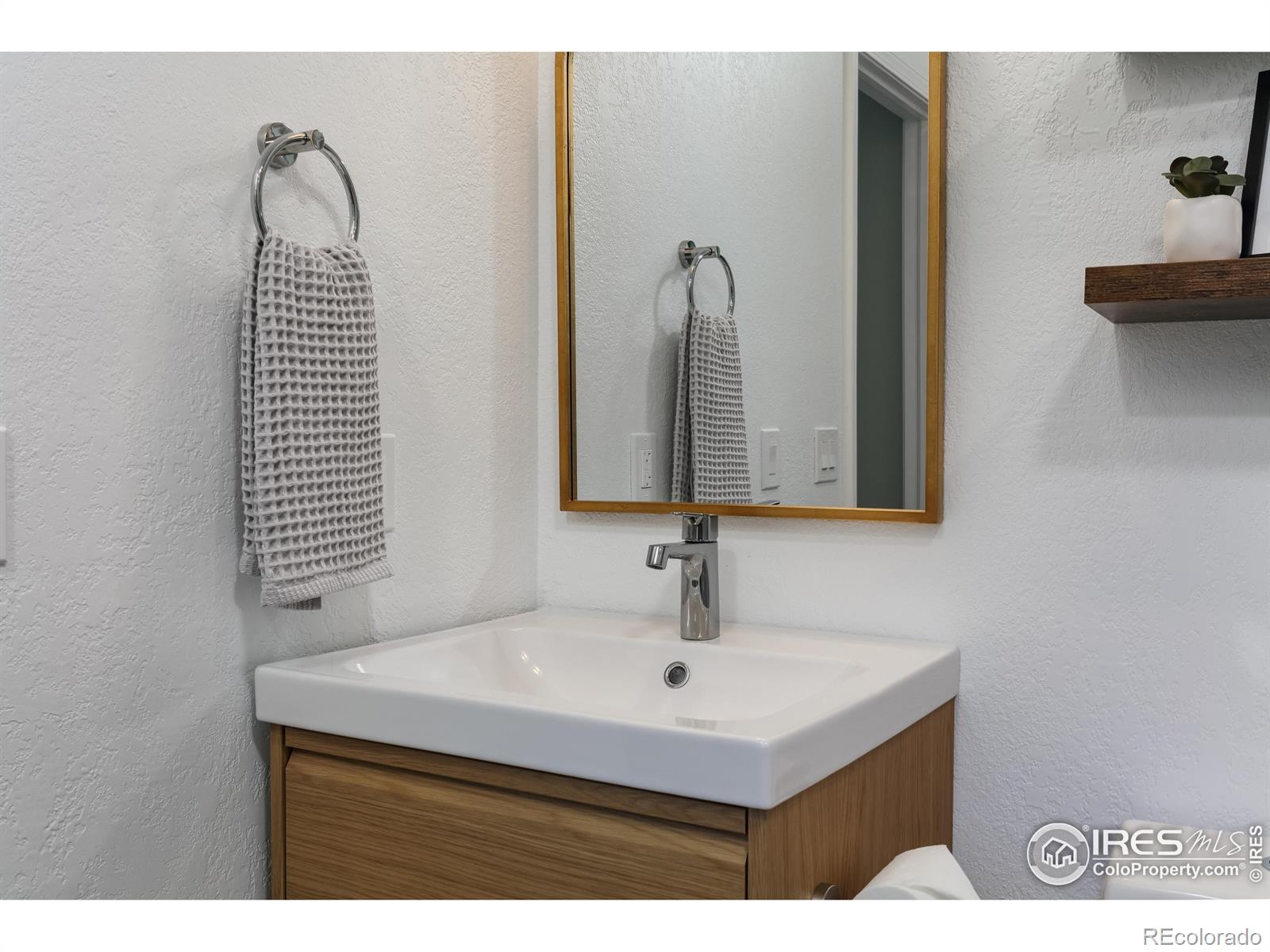 MLS Image #17 for 268 s buchanan circle,louisville, Colorado
