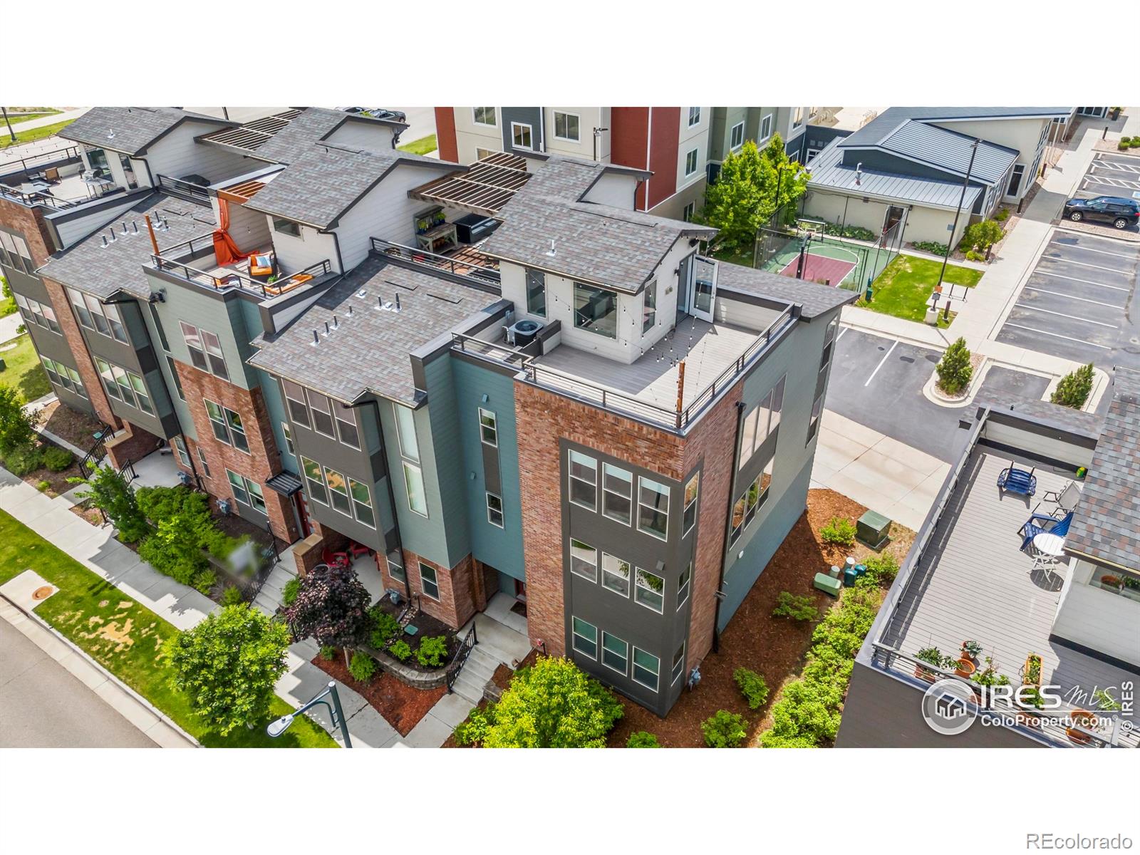 MLS Image #24 for 9052 e 47th avenue ,denver, Colorado