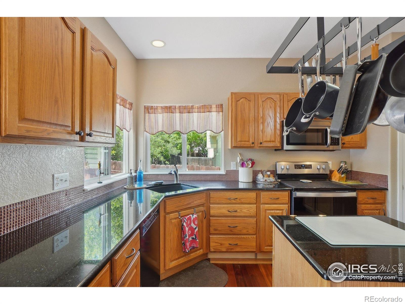 MLS Image #12 for 7755  halleys drive,littleton, Colorado