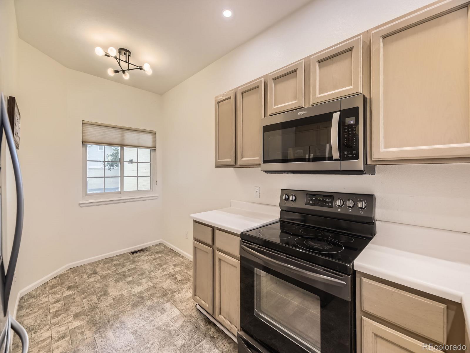MLS Image #4 for 12265 e 2nd drive,aurora, Colorado