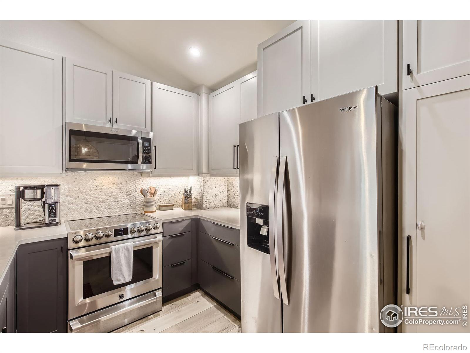 MLS Image #10 for 500  sundance court,fort collins, Colorado