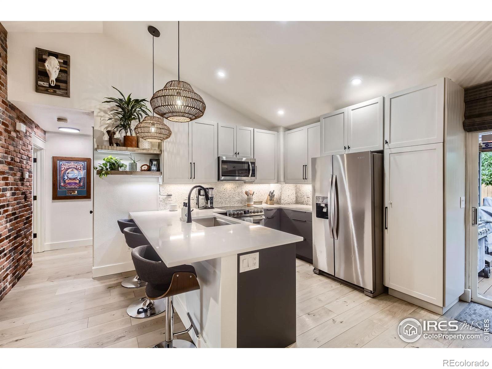 MLS Image #7 for 500  sundance court,fort collins, Colorado