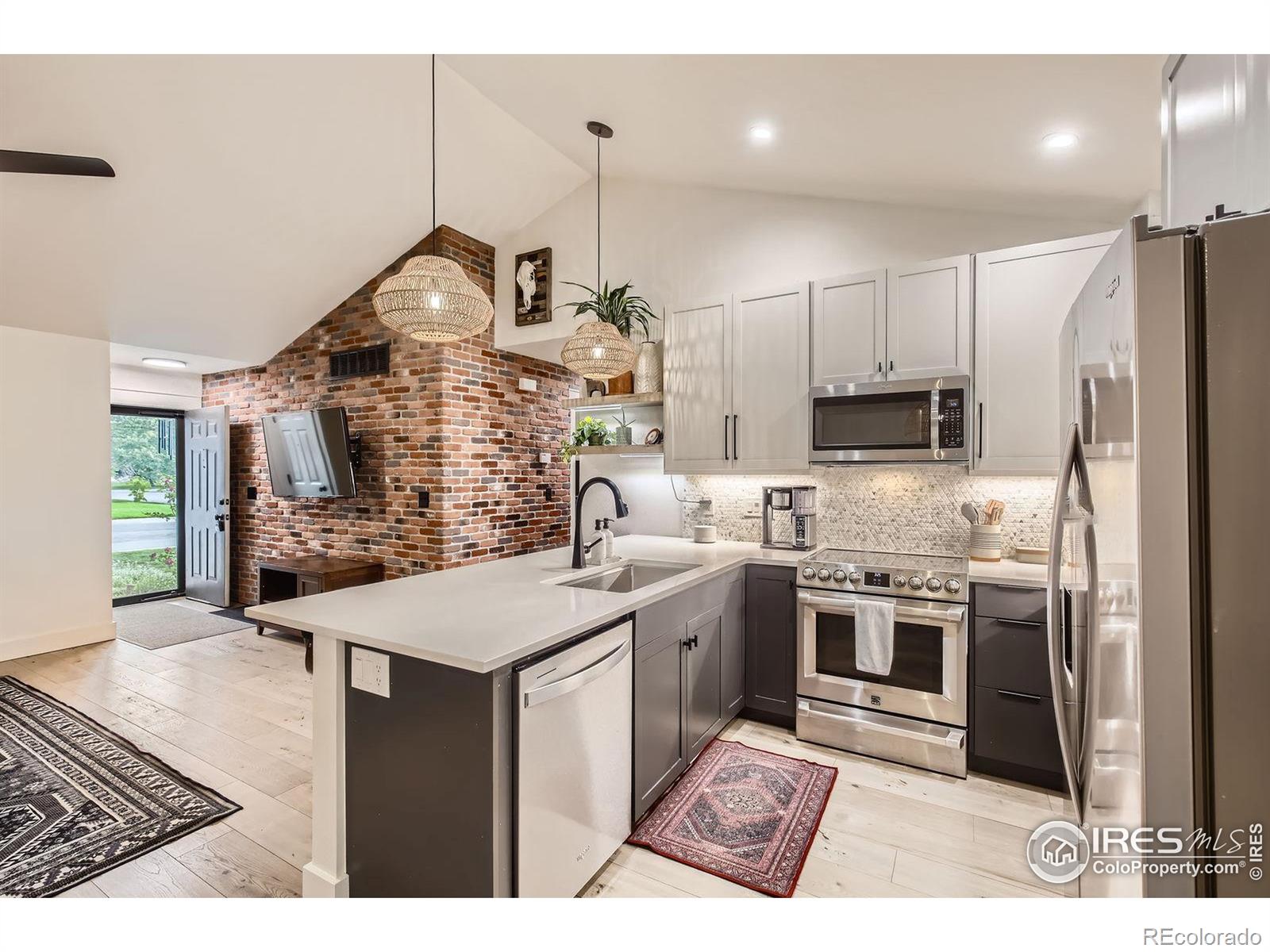 MLS Image #9 for 500  sundance court,fort collins, Colorado