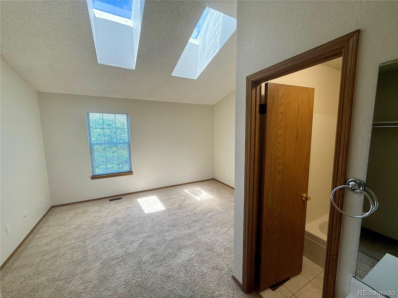 MLS Image #10 for 10716  foxwood court,parker, Colorado
