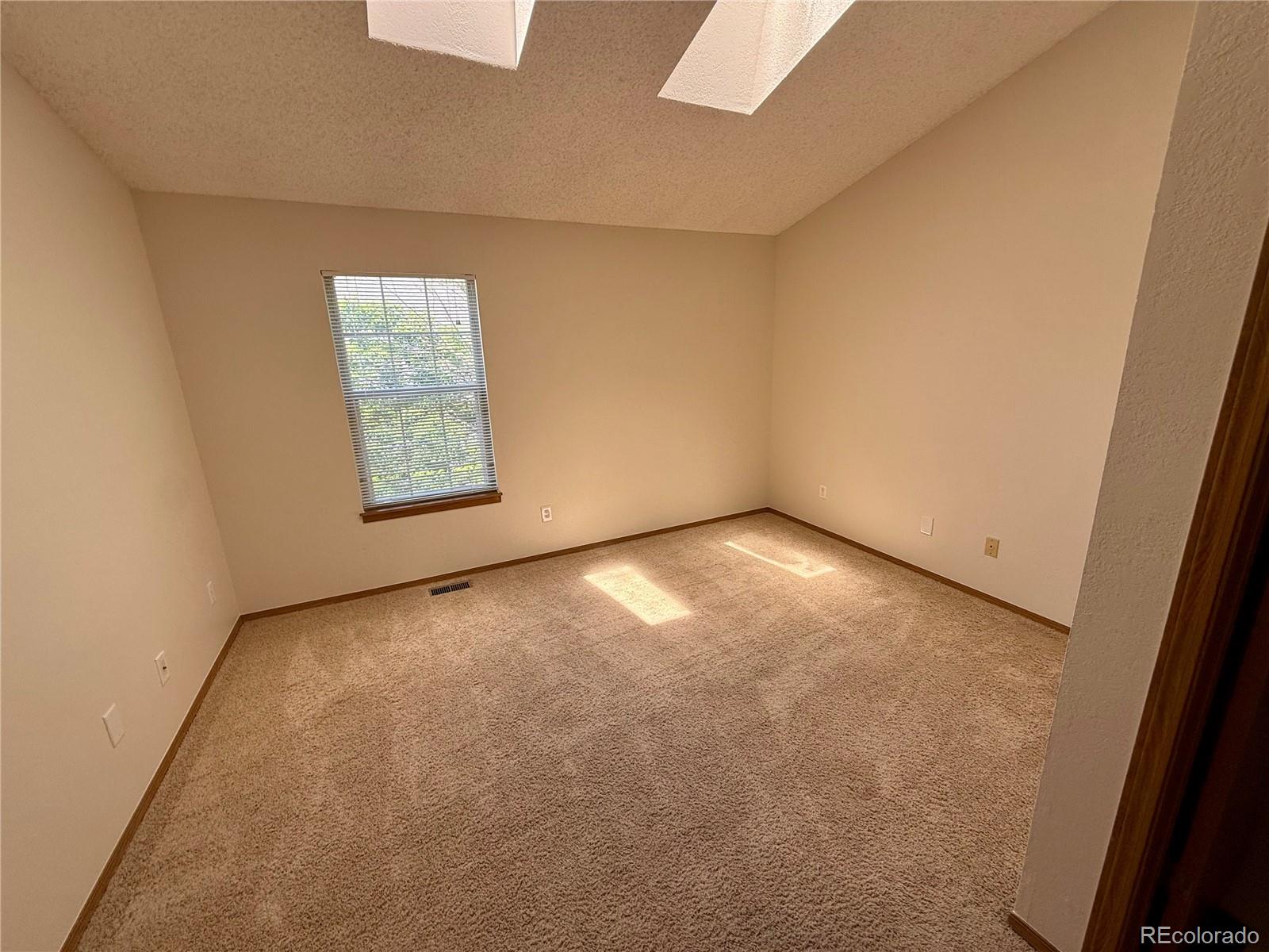 MLS Image #11 for 10716  foxwood court,parker, Colorado