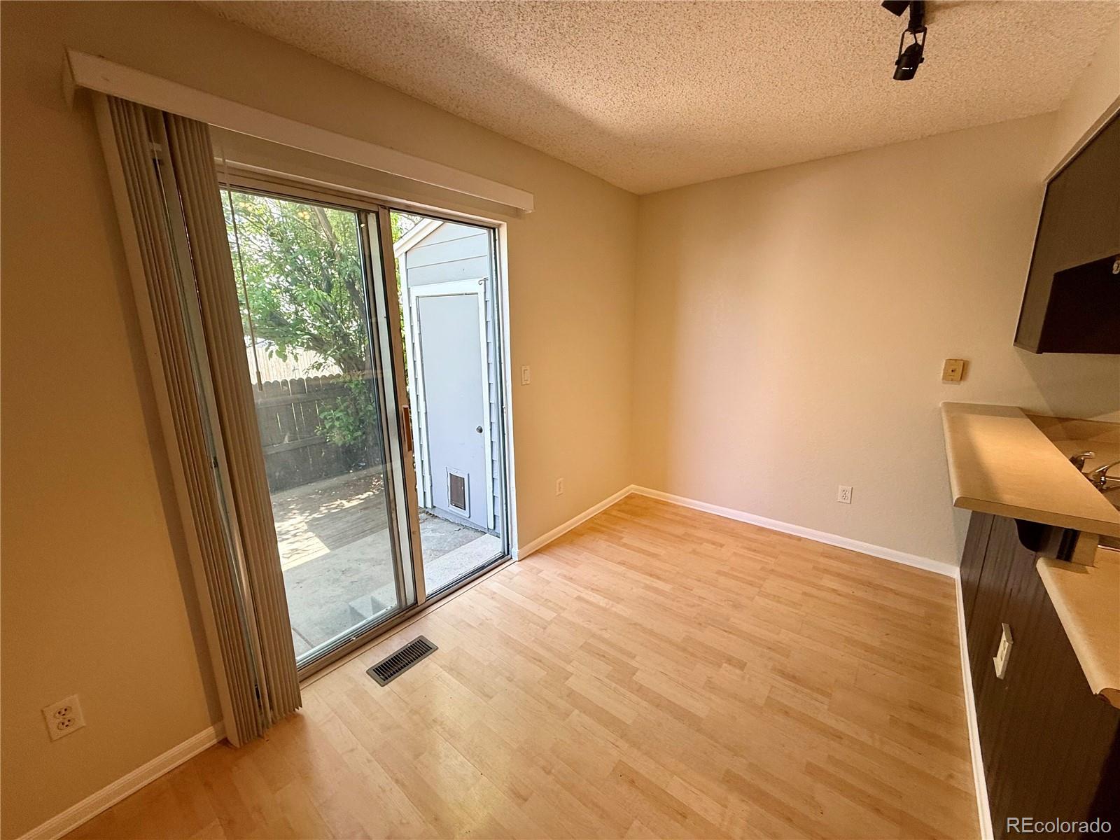 MLS Image #7 for 10716  foxwood court,parker, Colorado