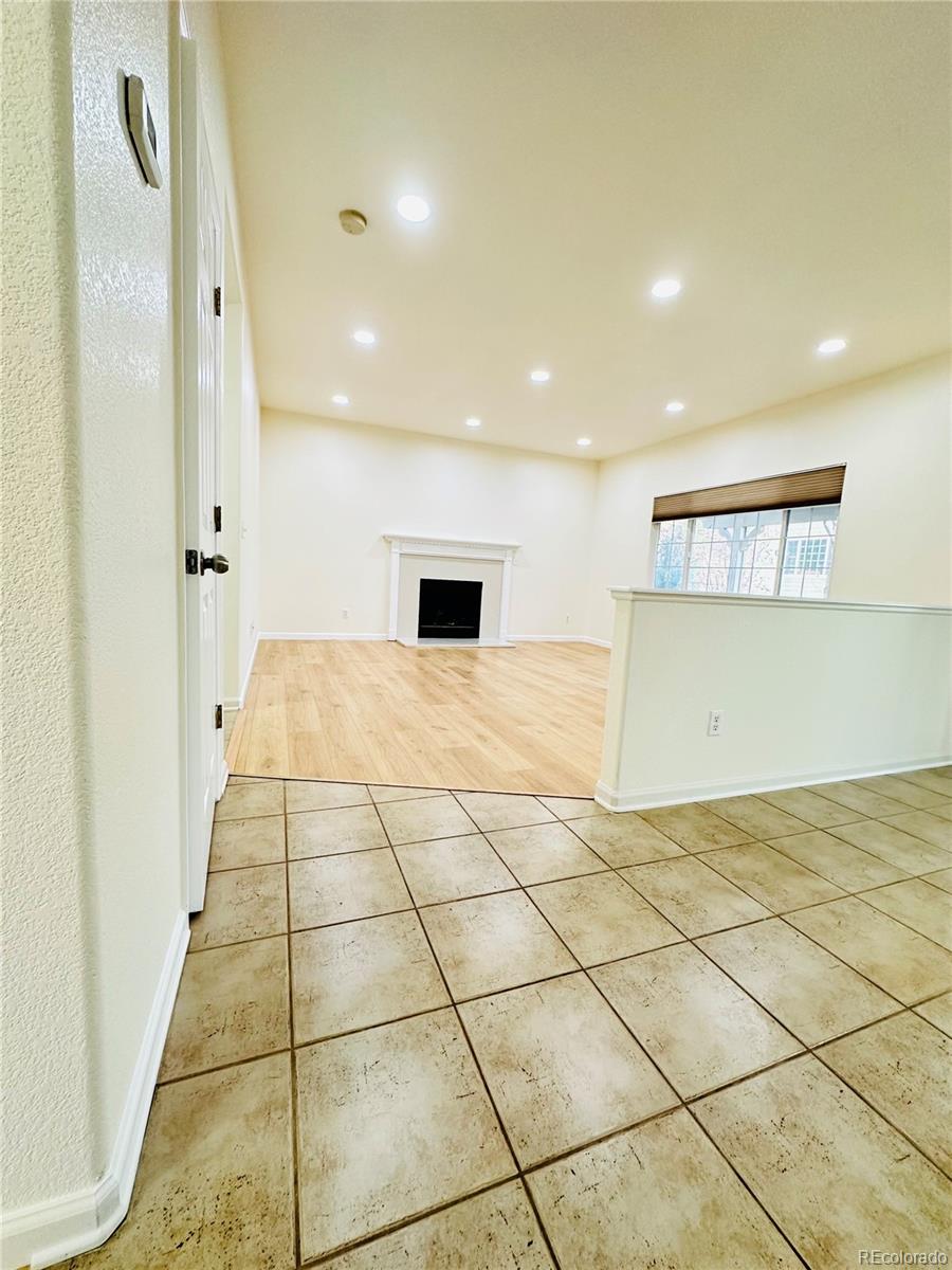 MLS Image #11 for 6102 s yampa street,aurora, Colorado