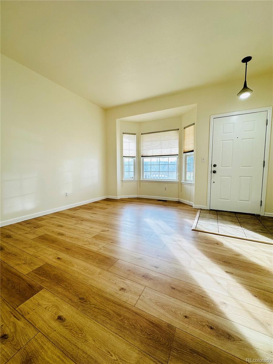 MLS Image #2 for 6102 s yampa street,aurora, Colorado