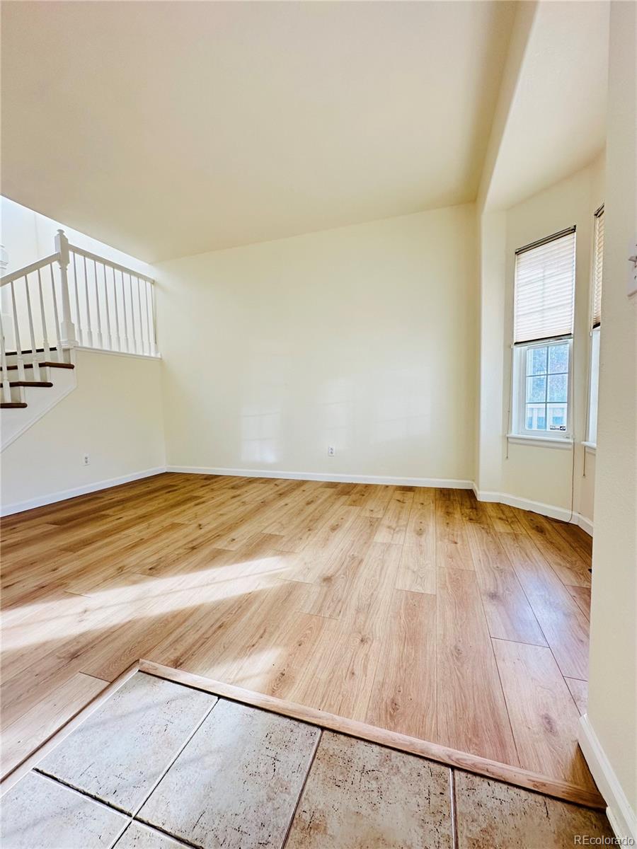 MLS Image #4 for 6102 s yampa street,aurora, Colorado