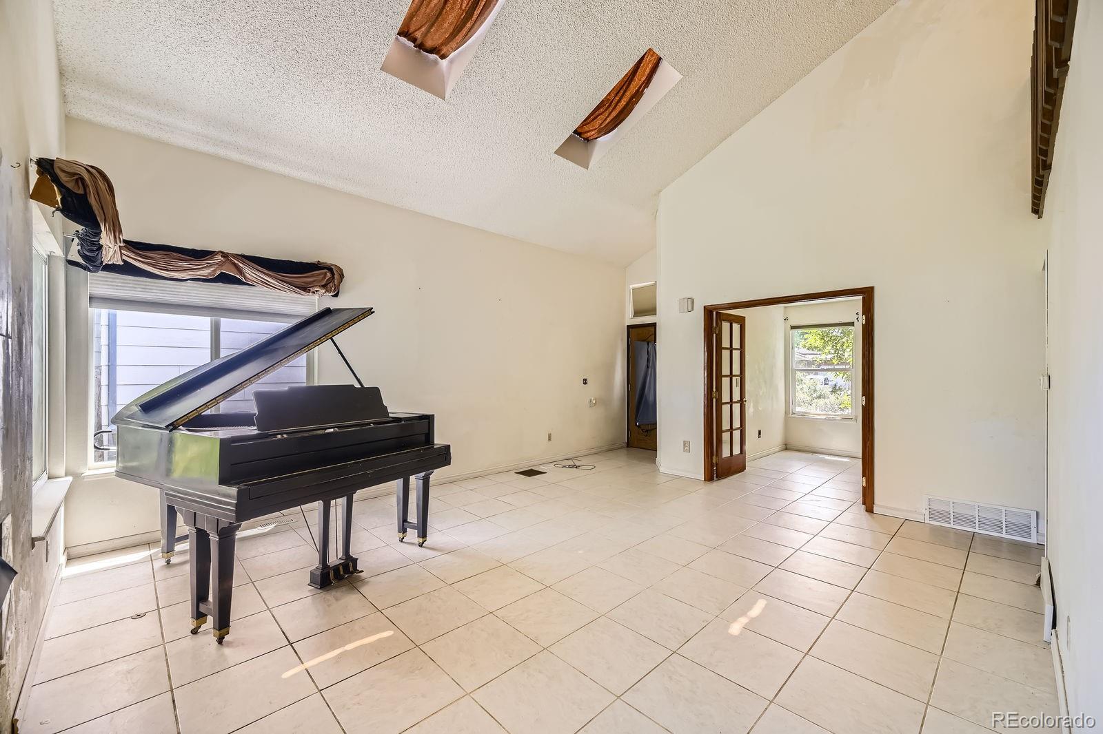 MLS Image #3 for 2370  redwood avenue,lafayette, Colorado