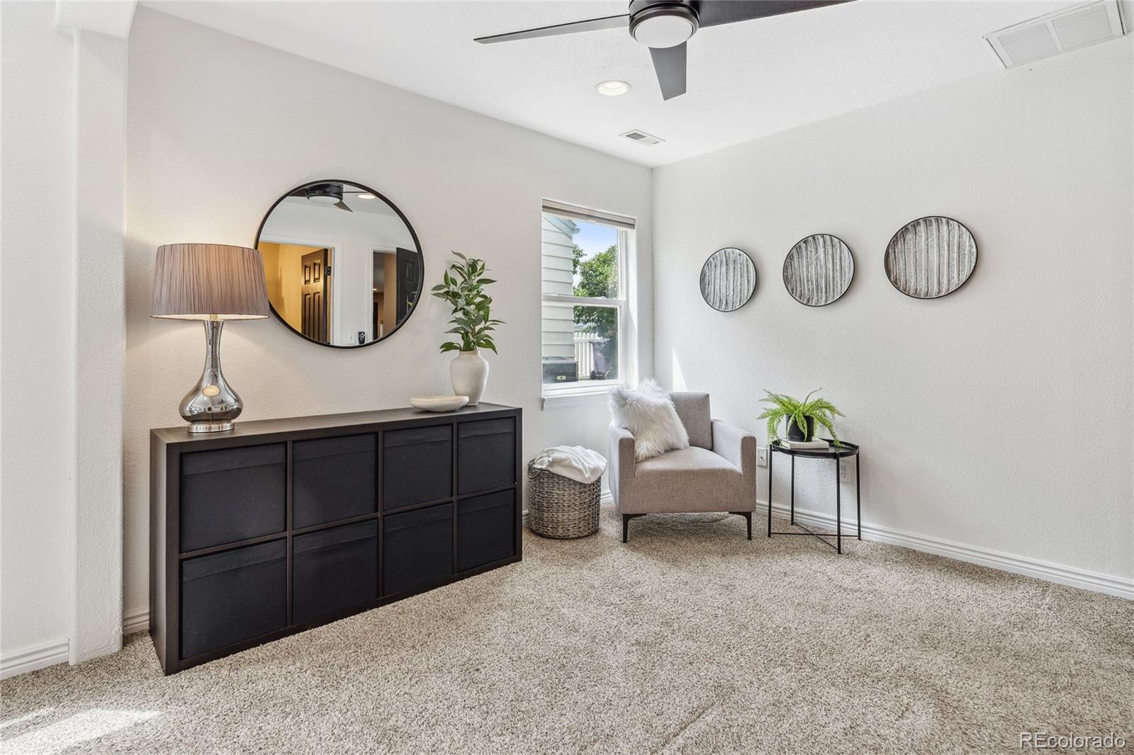 MLS Image #20 for 3064 s grape way,denver, Colorado