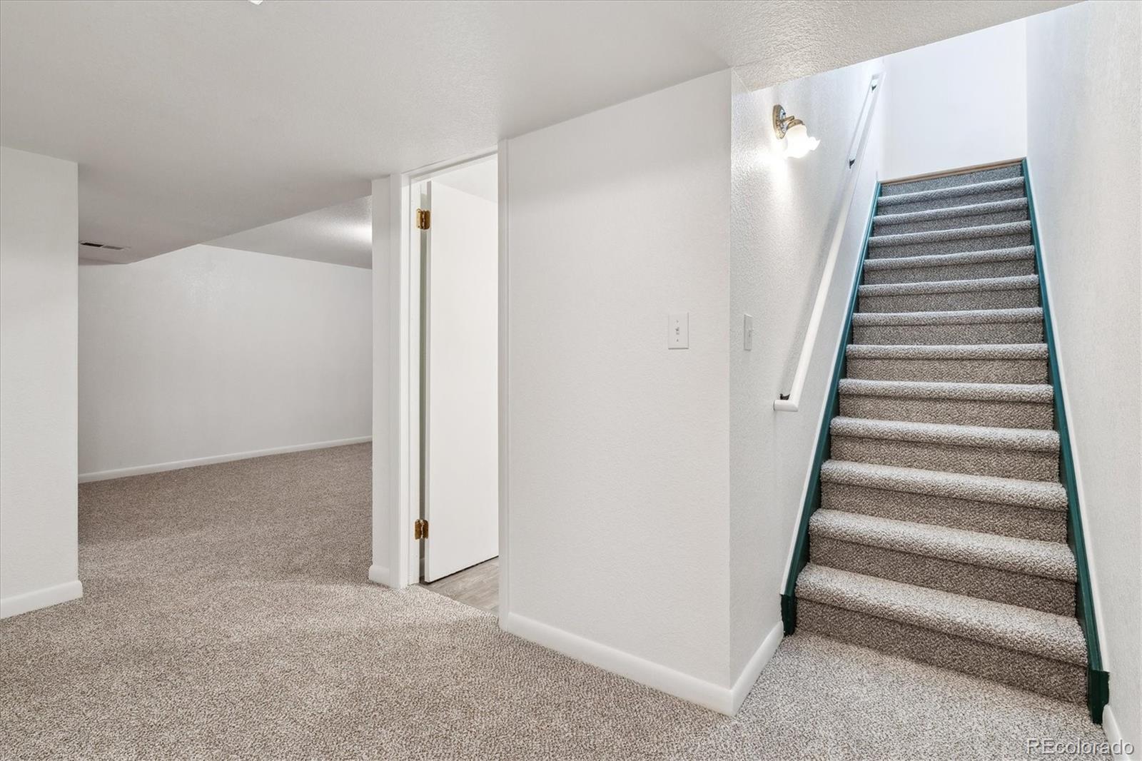 MLS Image #17 for 6508 s garland way,littleton, Colorado