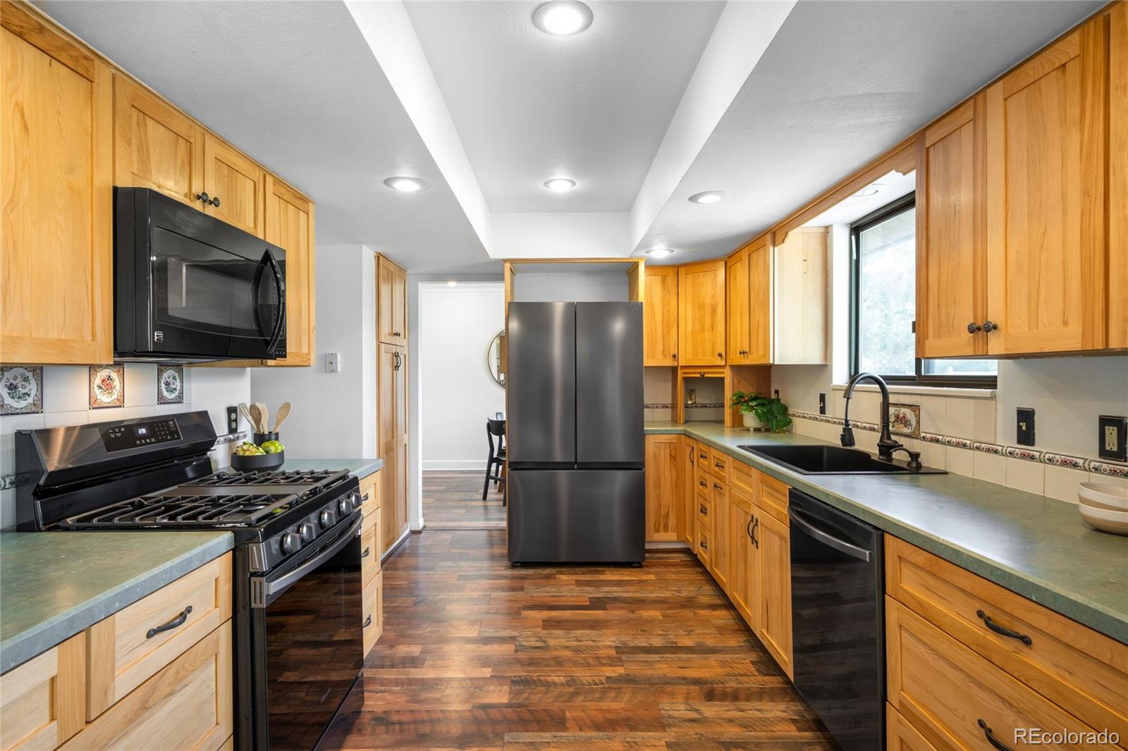 MLS Image #6 for 7603 w coal mine place,littleton, Colorado