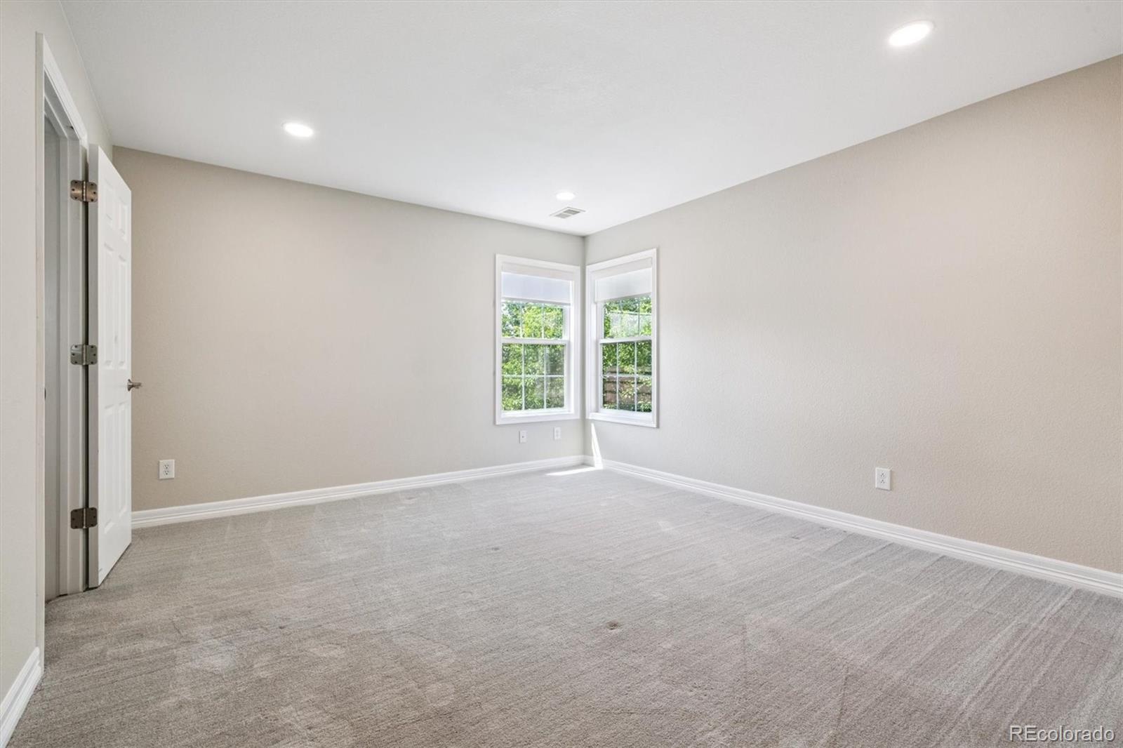 MLS Image #35 for 11911 e lake circle,greenwood village, Colorado