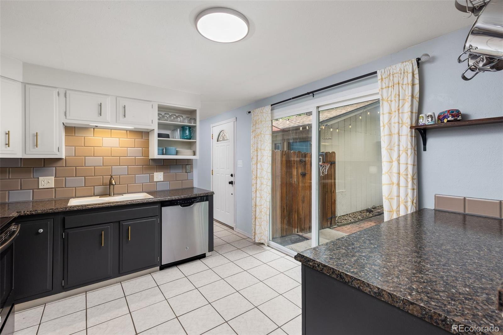 MLS Image #10 for 32  powder horn place,longmont, Colorado