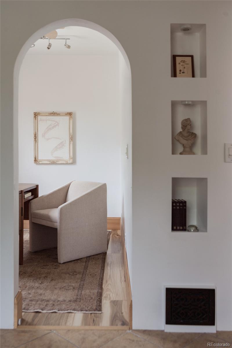 MLS Image #20 for 461 s sherman street,denver, Colorado
