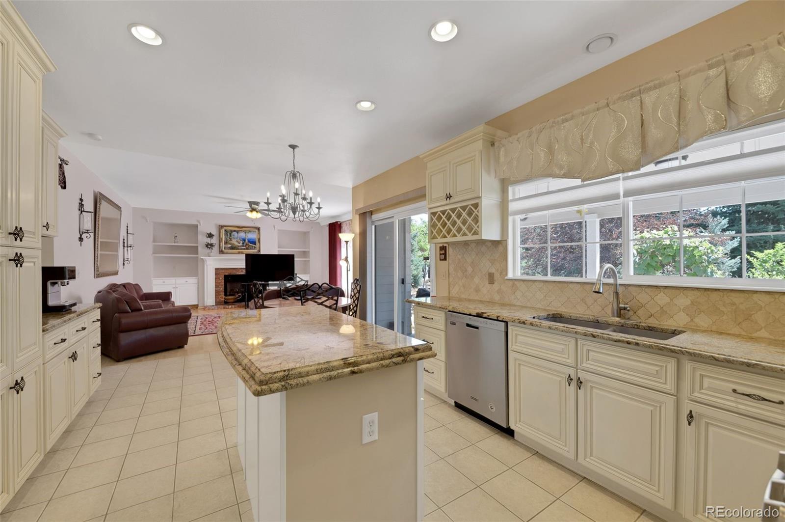 MLS Image #13 for 15292 e hialeah place,aurora, Colorado