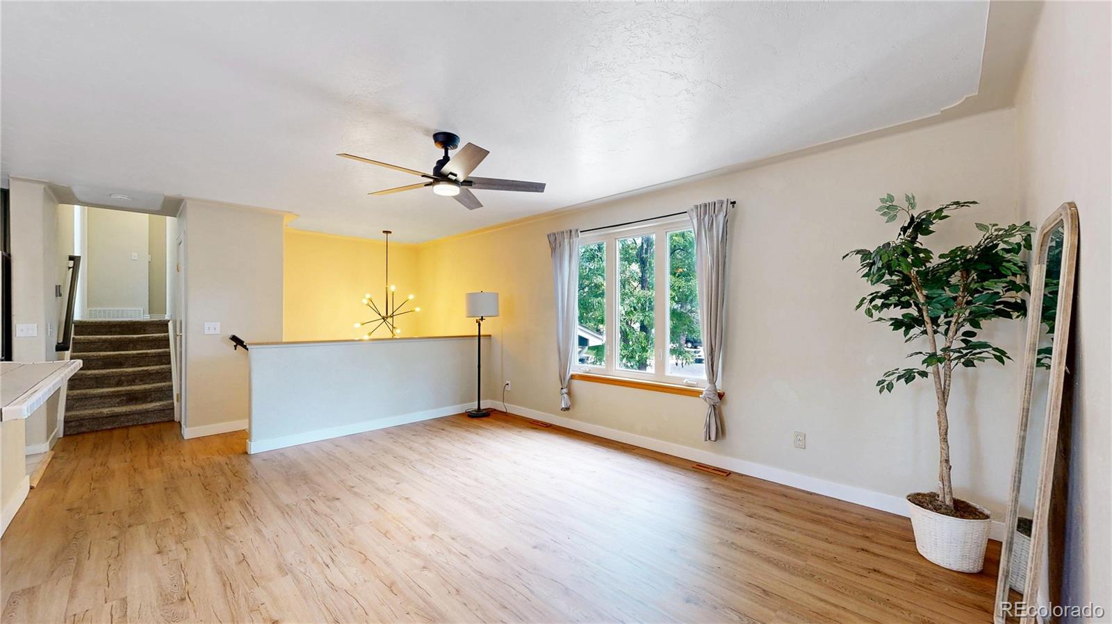 MLS Image #3 for 10718  ash court,thornton, Colorado