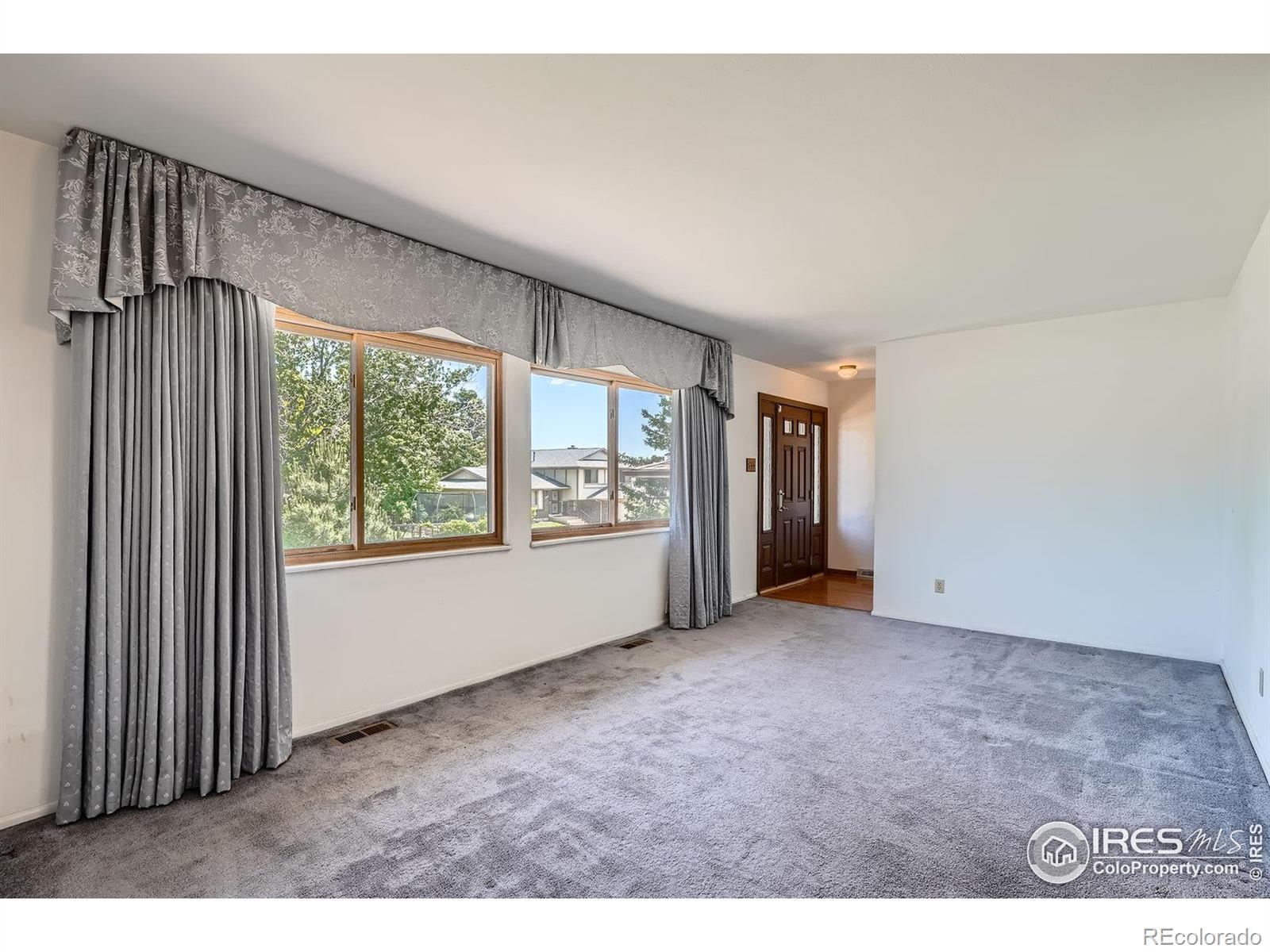 MLS Image #3 for 1951 s deframe way,lakewood, Colorado
