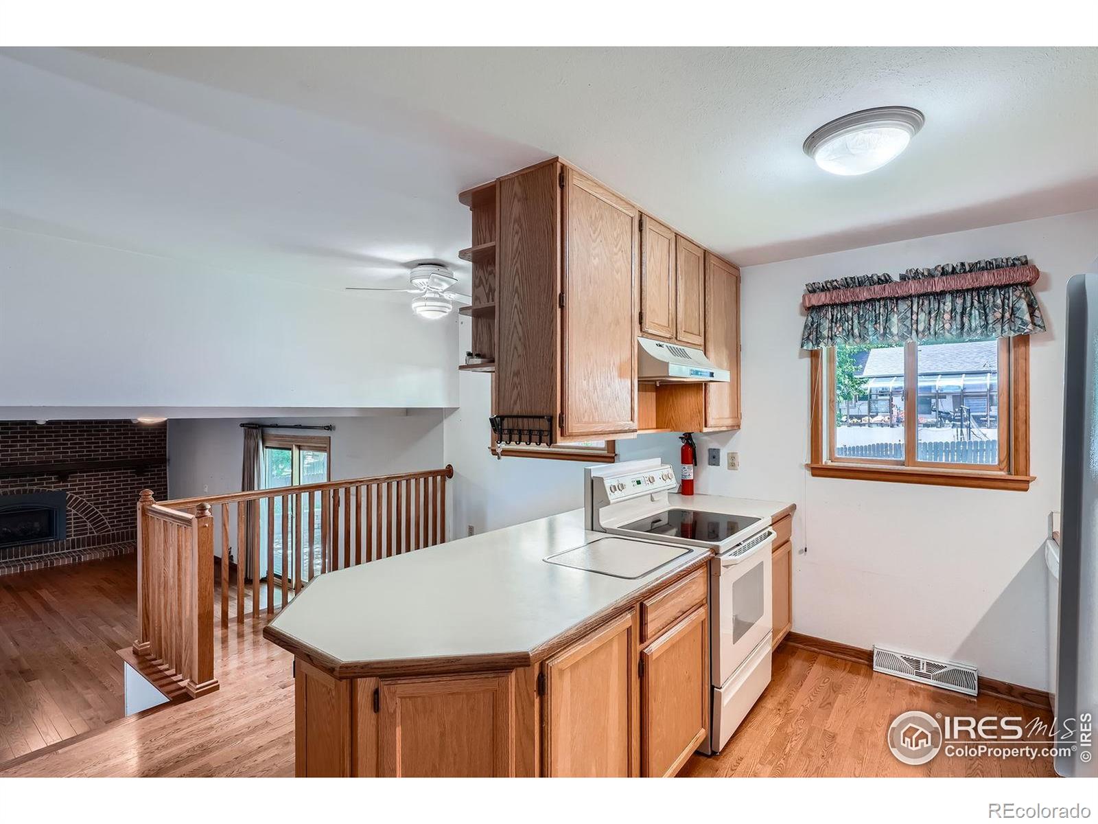 MLS Image #8 for 1951 s deframe way,lakewood, Colorado