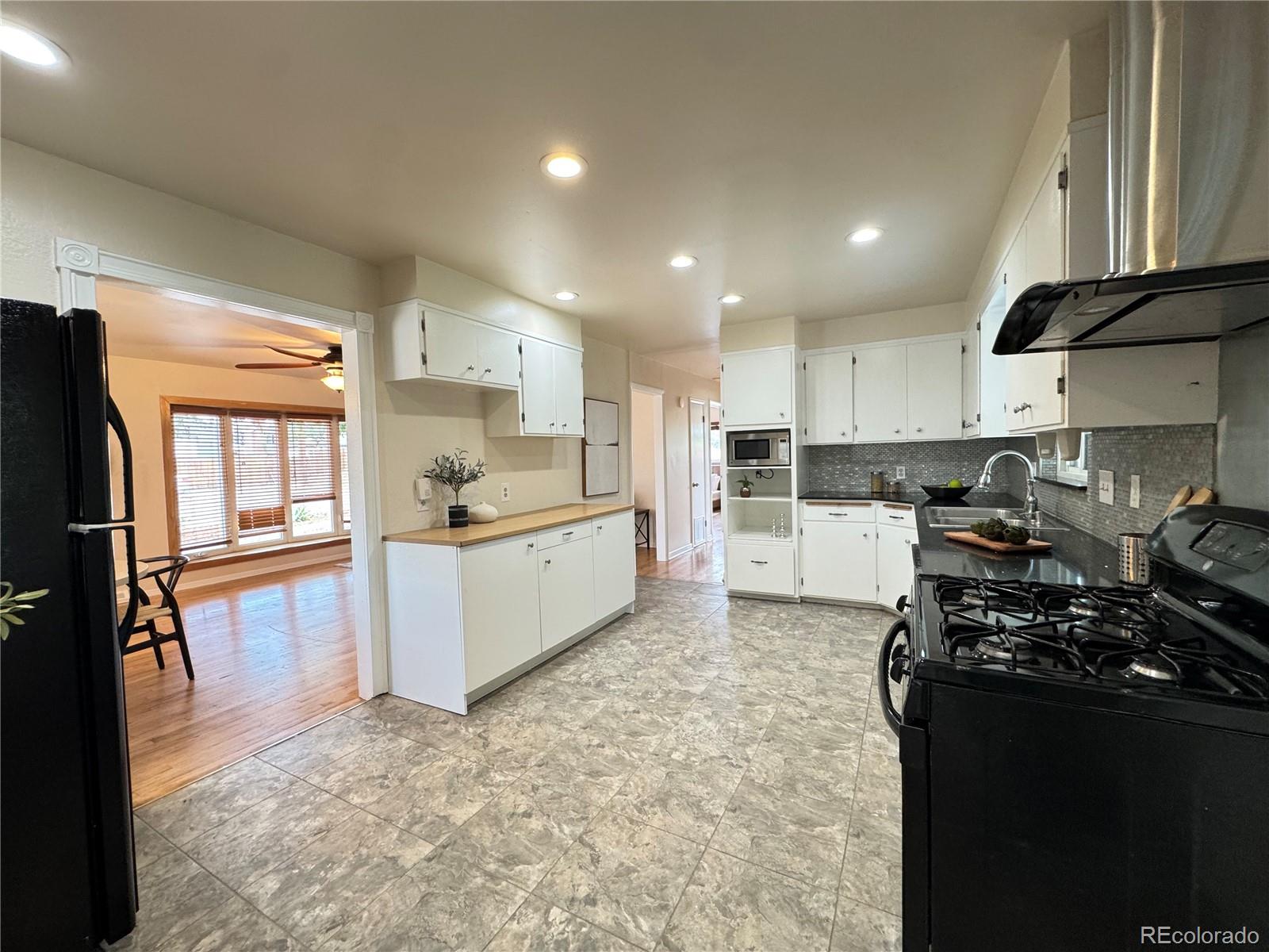 MLS Image #9 for 10130 w 20th avenue,lakewood, Colorado