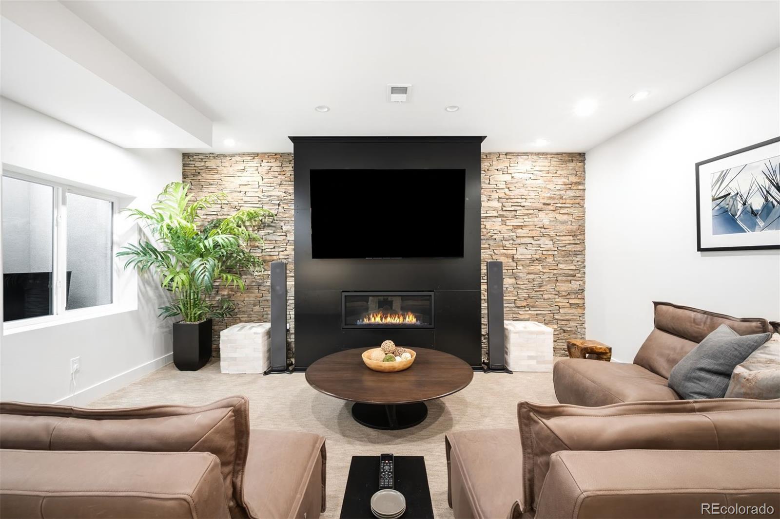 MLS Image #28 for 340  milwaukee street,denver, Colorado