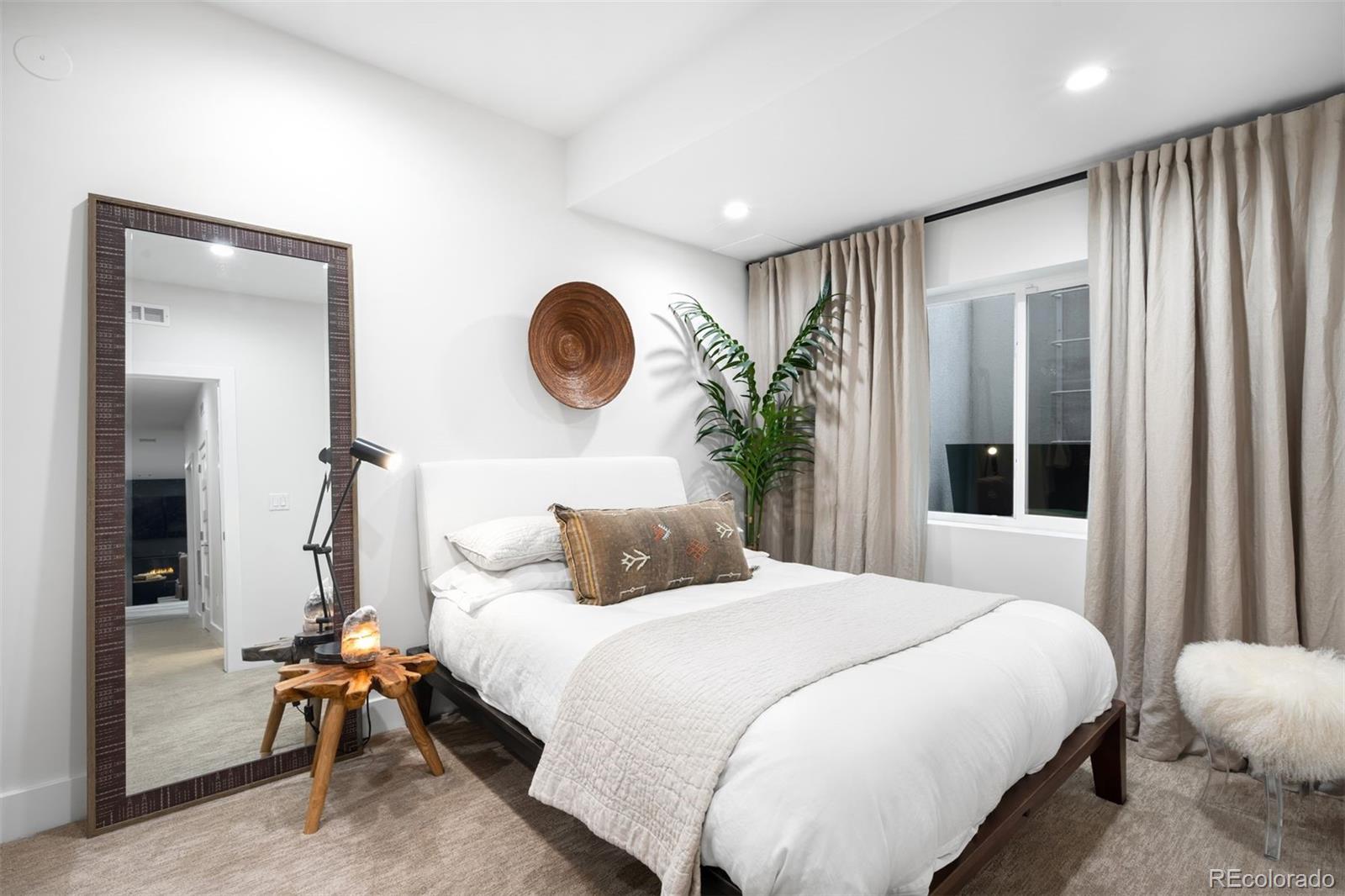 MLS Image #31 for 340  milwaukee street,denver, Colorado
