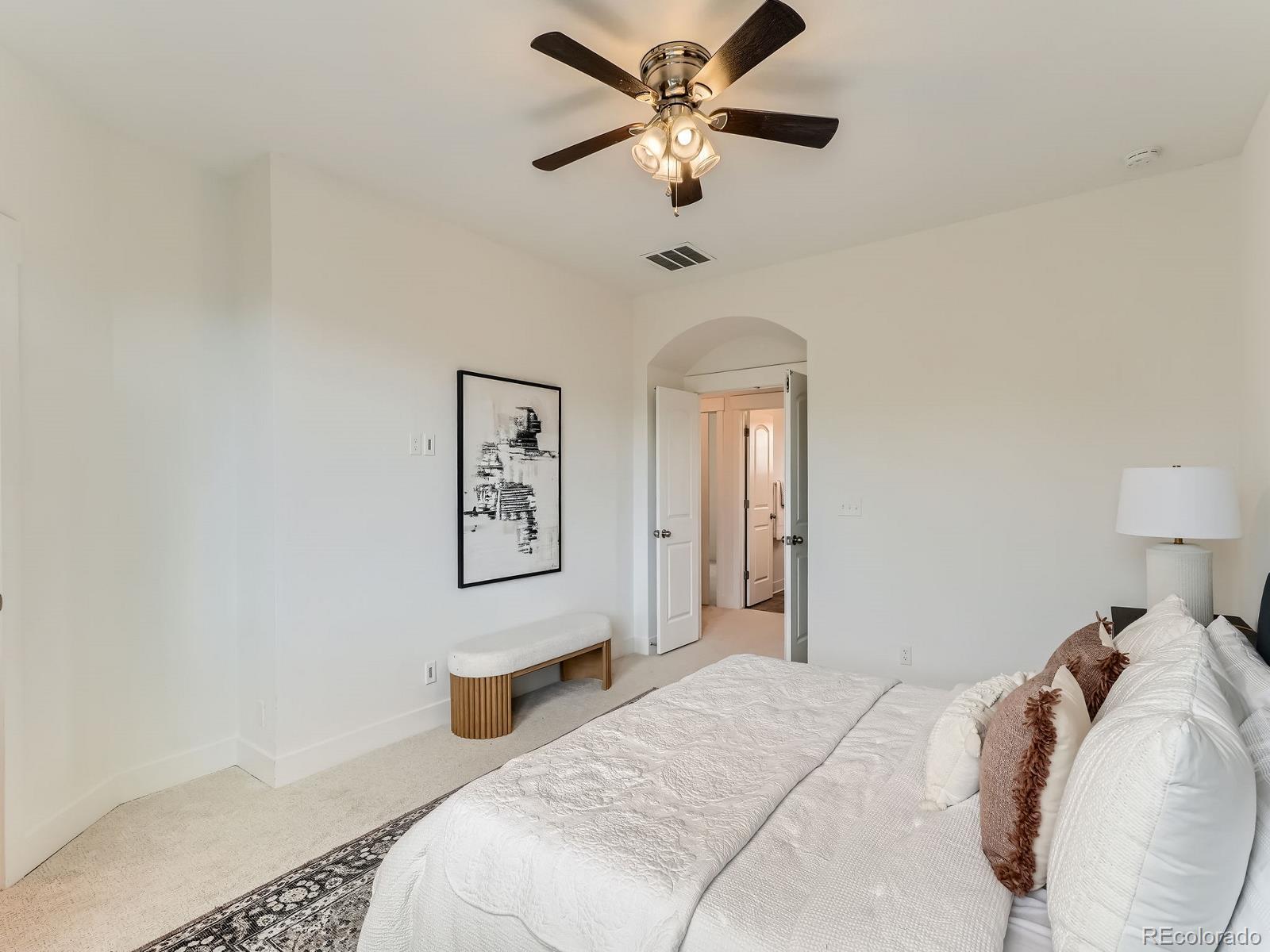 MLS Image #14 for 10479 e 25th drive,aurora, Colorado