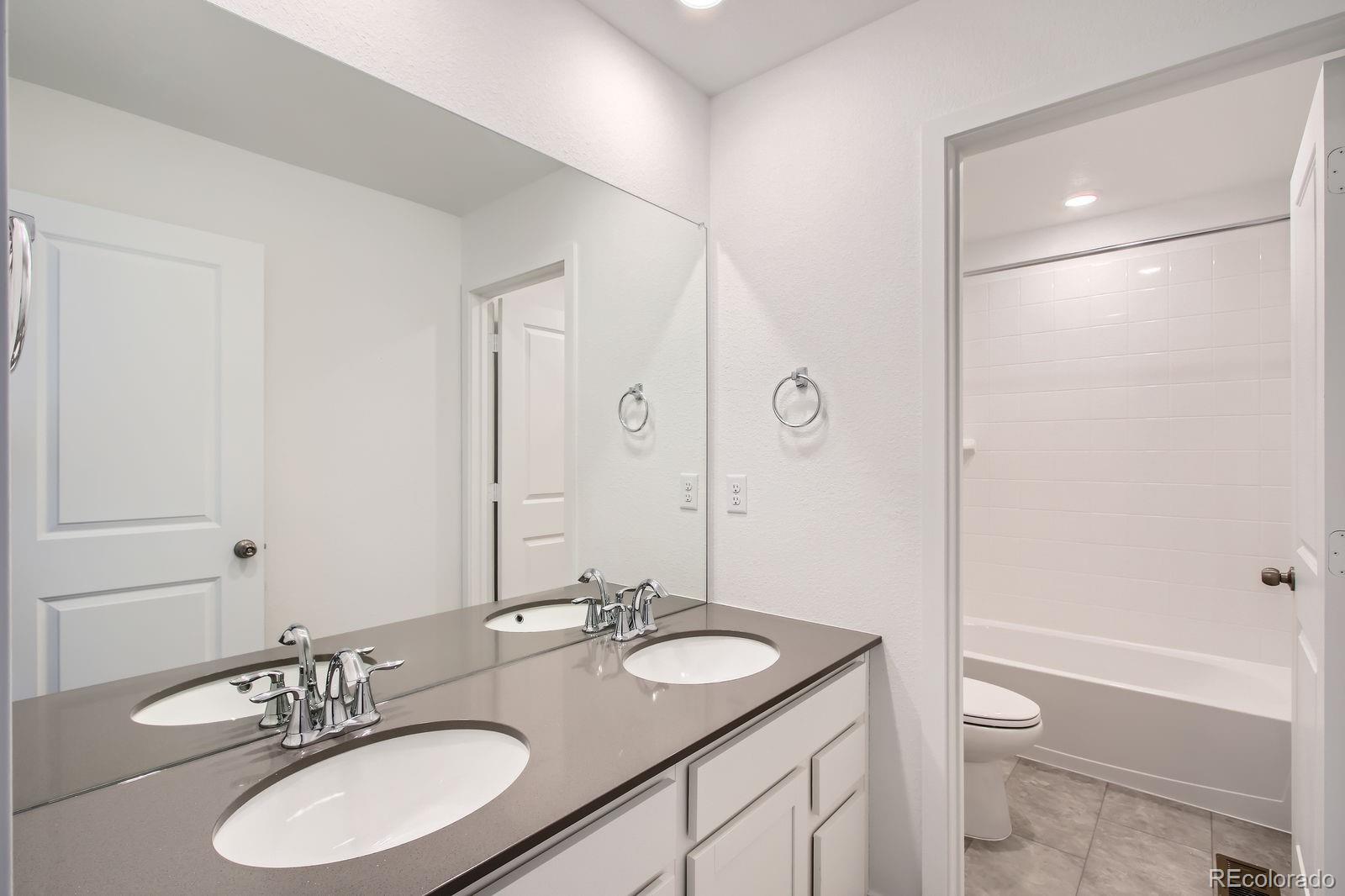 MLS Image #9 for 5601  inland avenue,firestone, Colorado