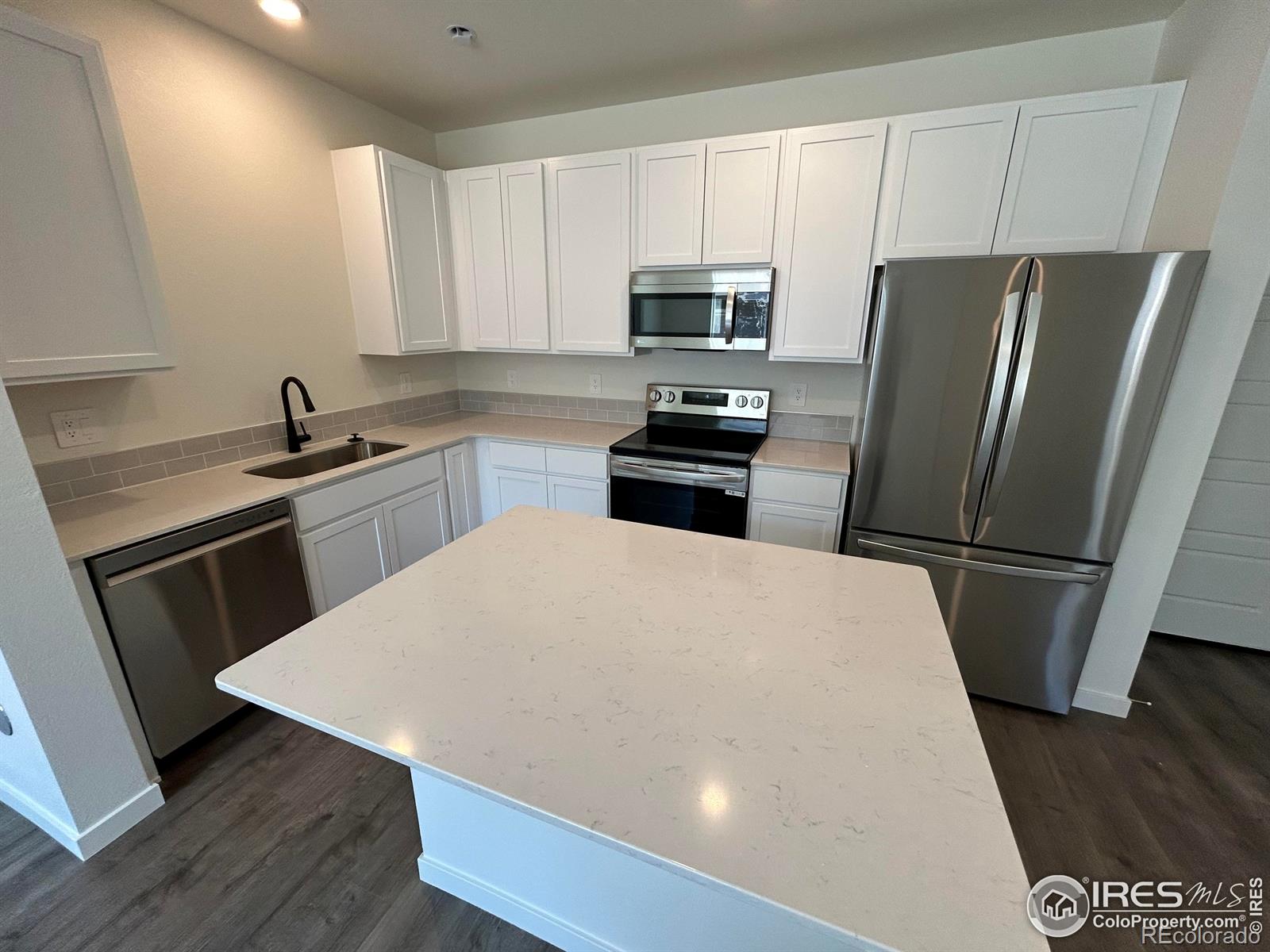 MLS Image #2 for 425  condor way,johnstown, Colorado