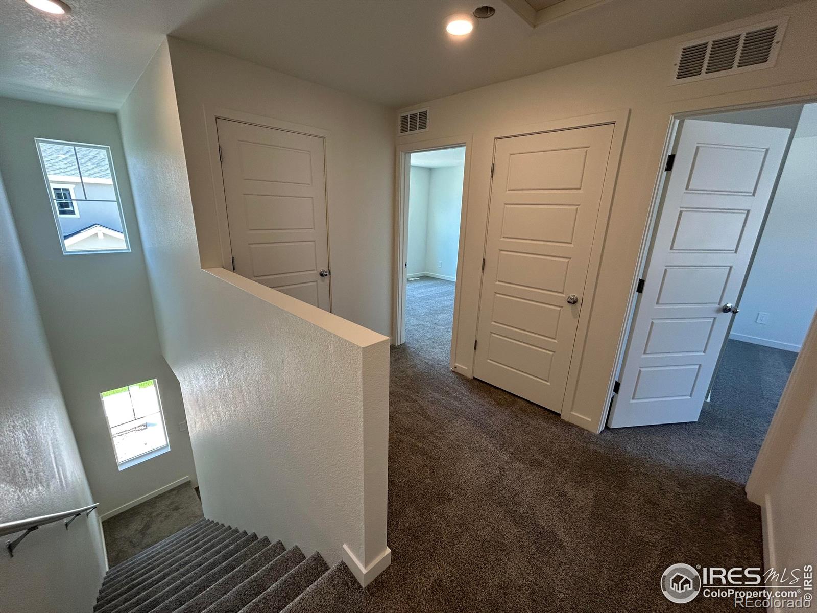 MLS Image #8 for 425  condor way,johnstown, Colorado