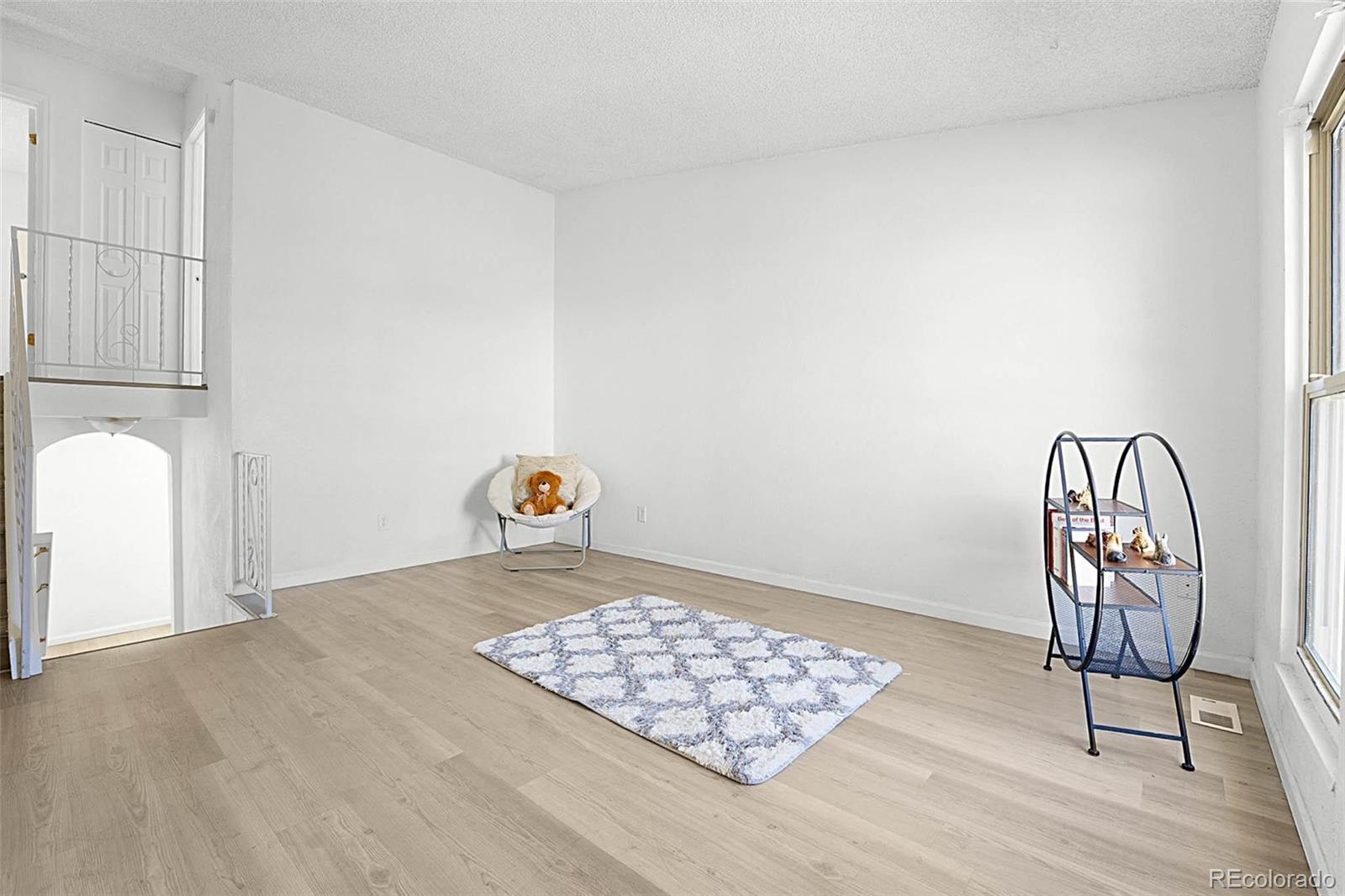 MLS Image #2 for 5112  duluth court,denver, Colorado