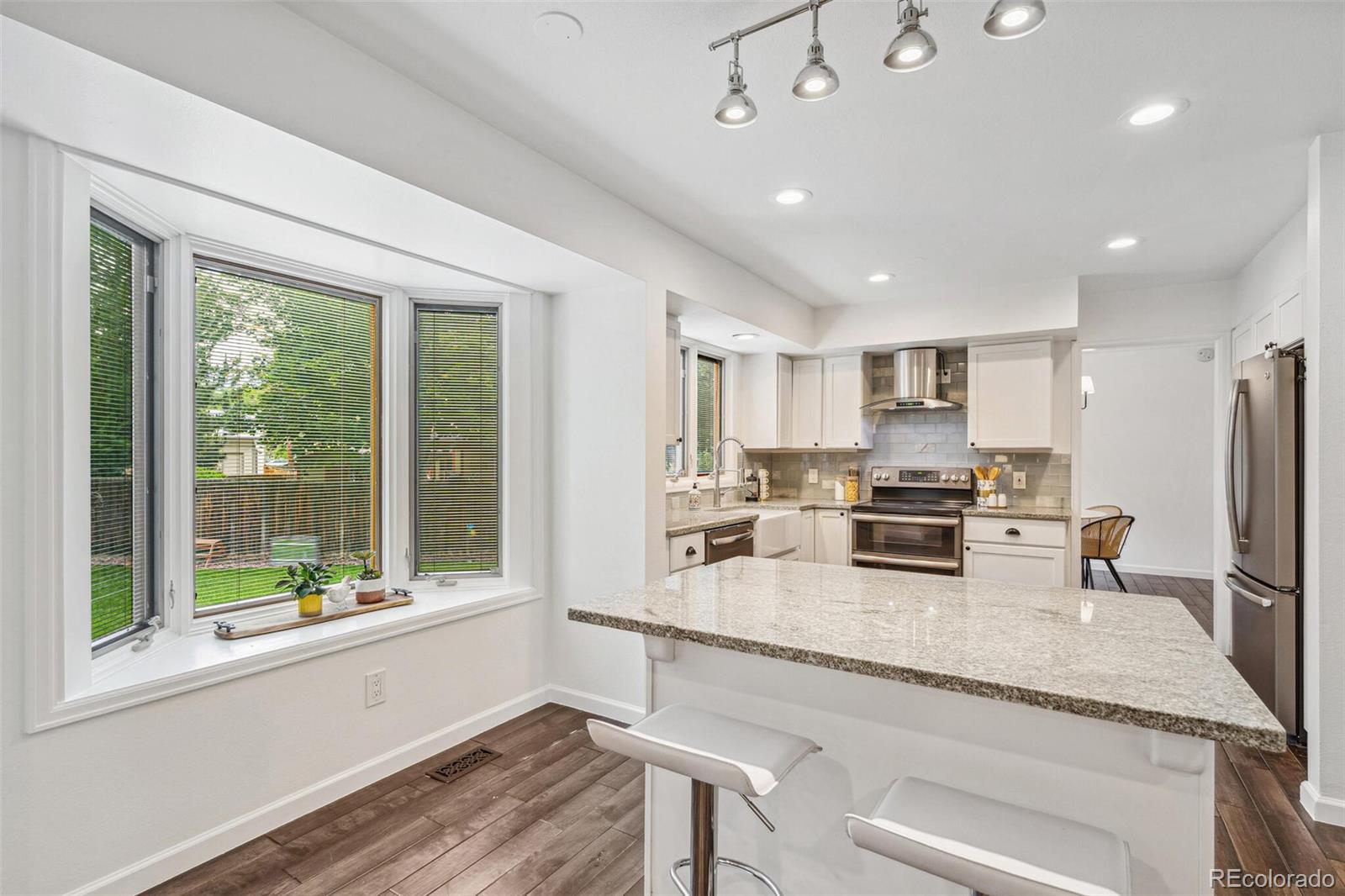 MLS Image #12 for 13701  yank way,arvada, Colorado