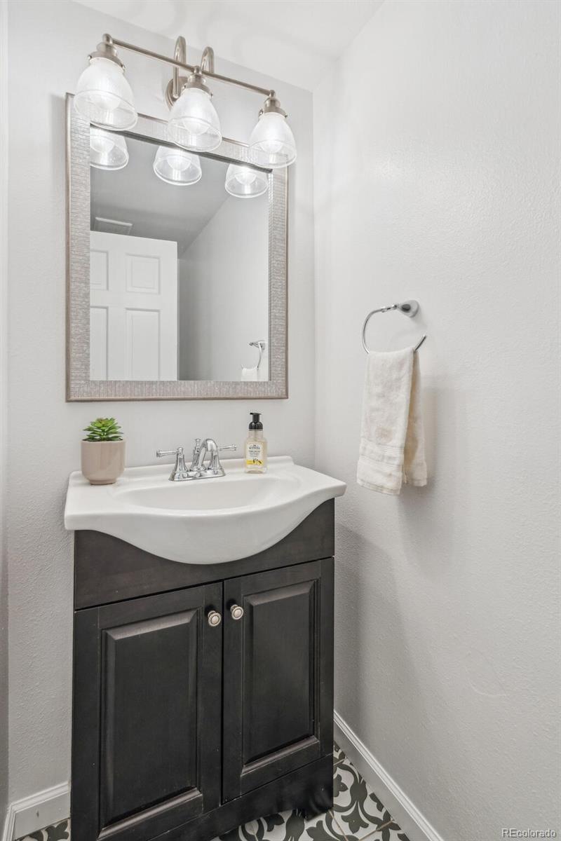MLS Image #20 for 13701  yank way,arvada, Colorado