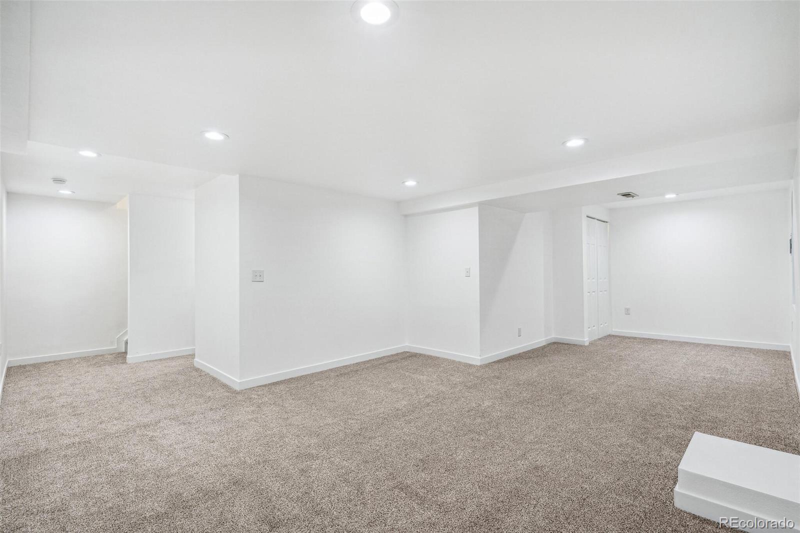 MLS Image #32 for 13701  yank way,arvada, Colorado