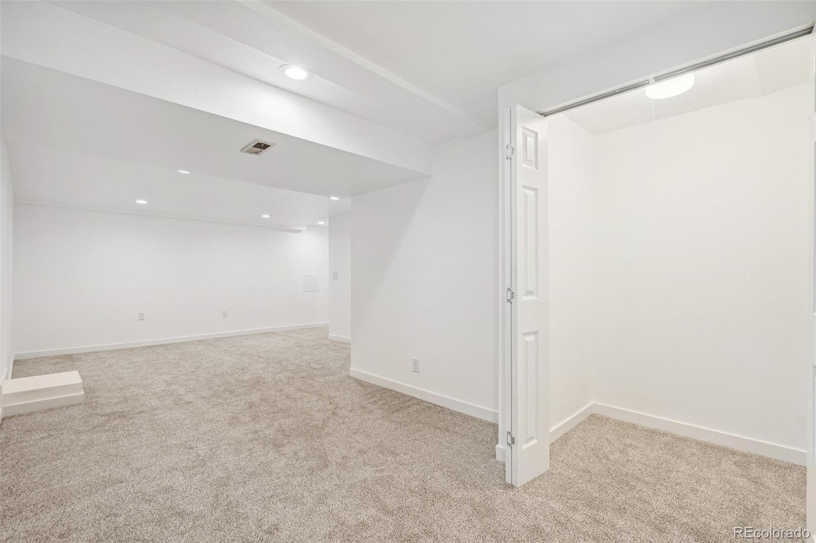 MLS Image #33 for 13701  yank way,arvada, Colorado