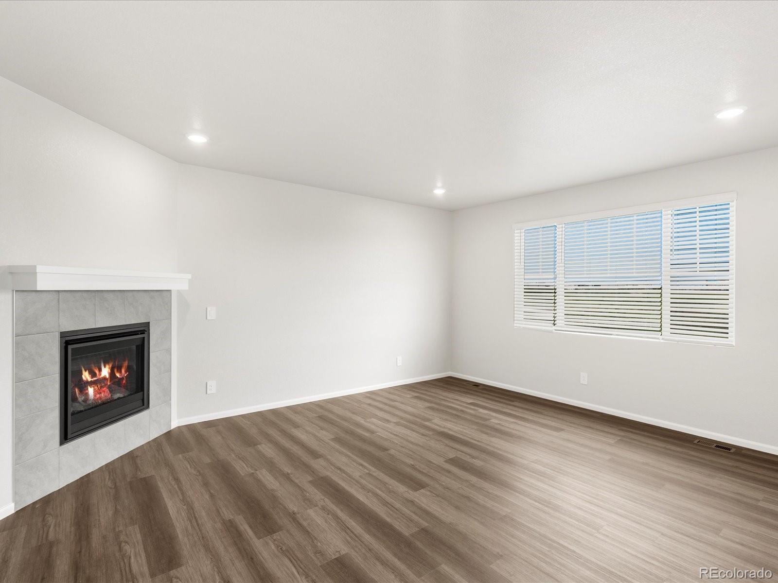 MLS Image #5 for 8807  sedalia street,commerce city, Colorado