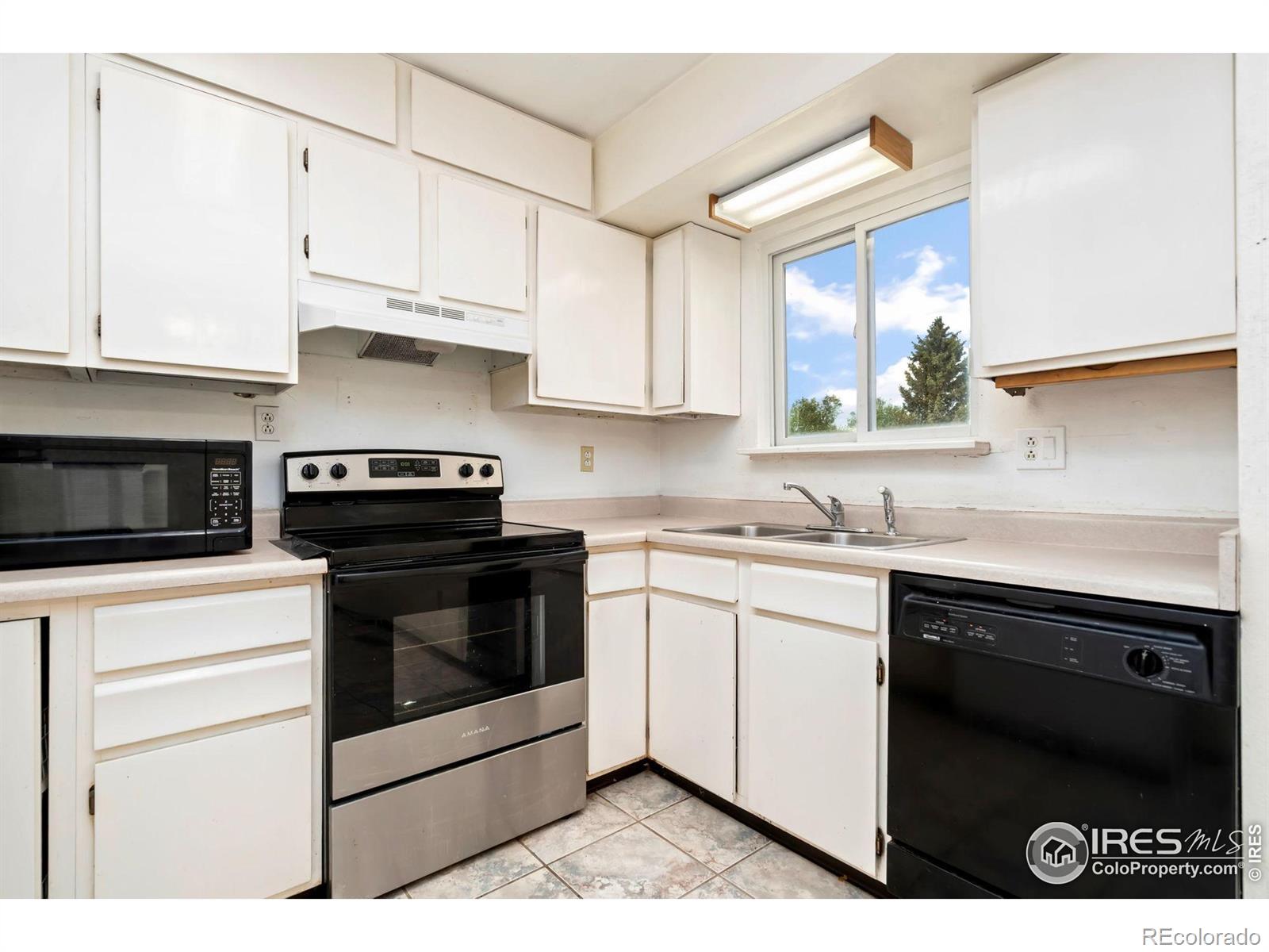 MLS Image #7 for 2424 w stuart street,fort collins, Colorado
