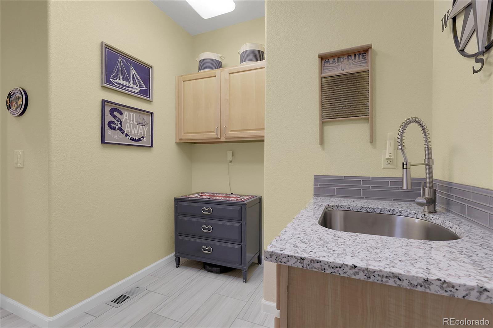 MLS Image #10 for 1033  bramblewood drive,castle pines, Colorado