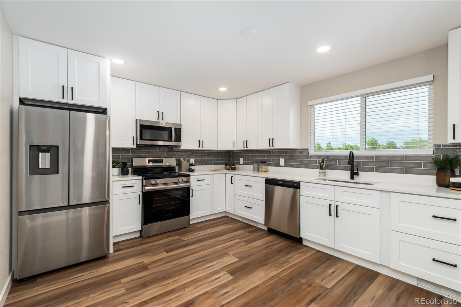 MLS Image #11 for 5304  granby street,denver, Colorado