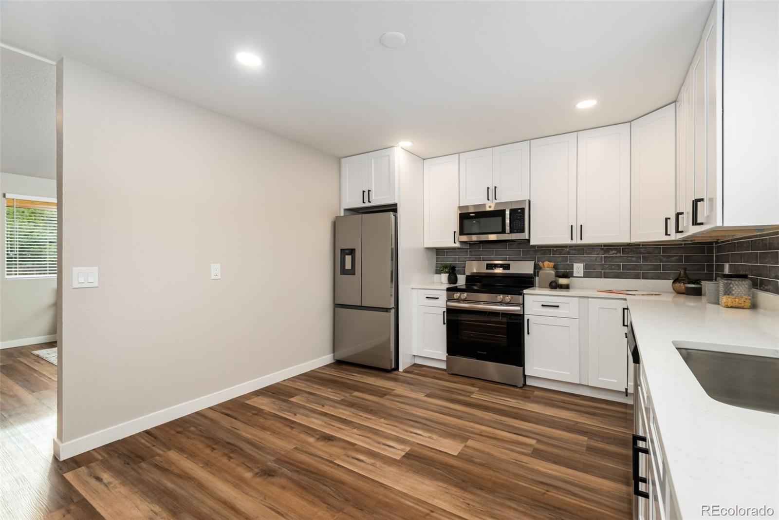 MLS Image #13 for 5304  granby street,denver, Colorado