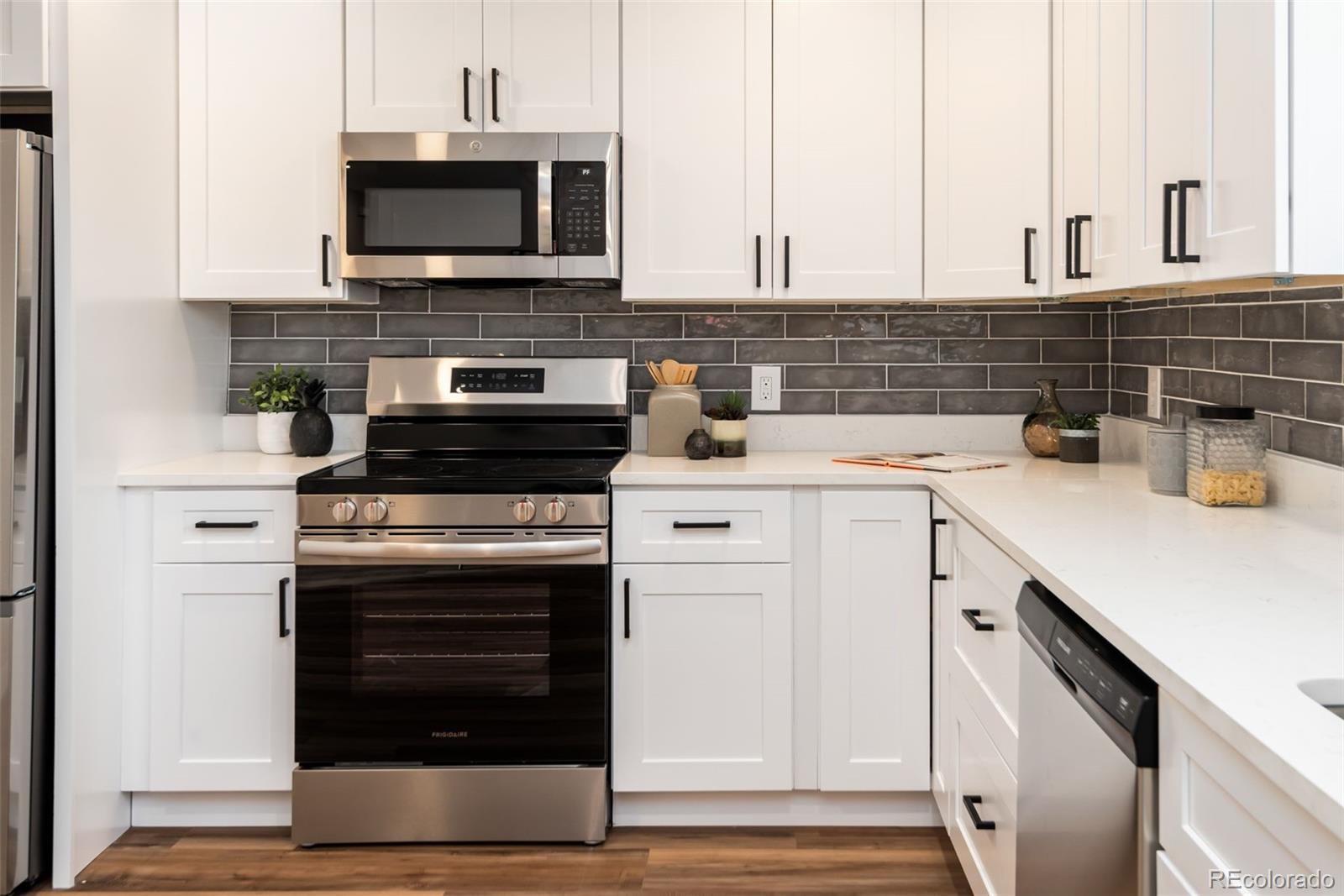 MLS Image #14 for 5304  granby street,denver, Colorado