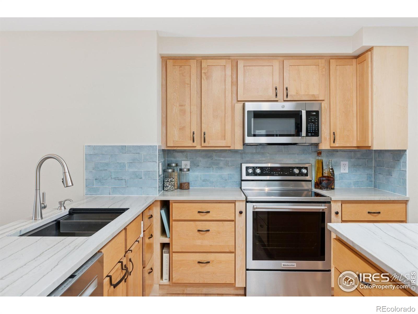 MLS Image #6 for 2016  strathmore street,louisville, Colorado
