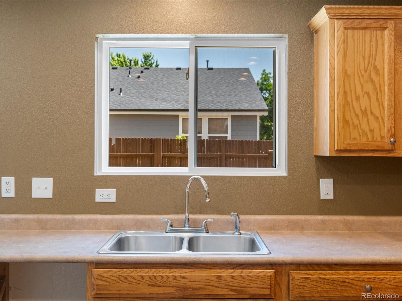 MLS Image #14 for 5572  kalispell street,denver, Colorado