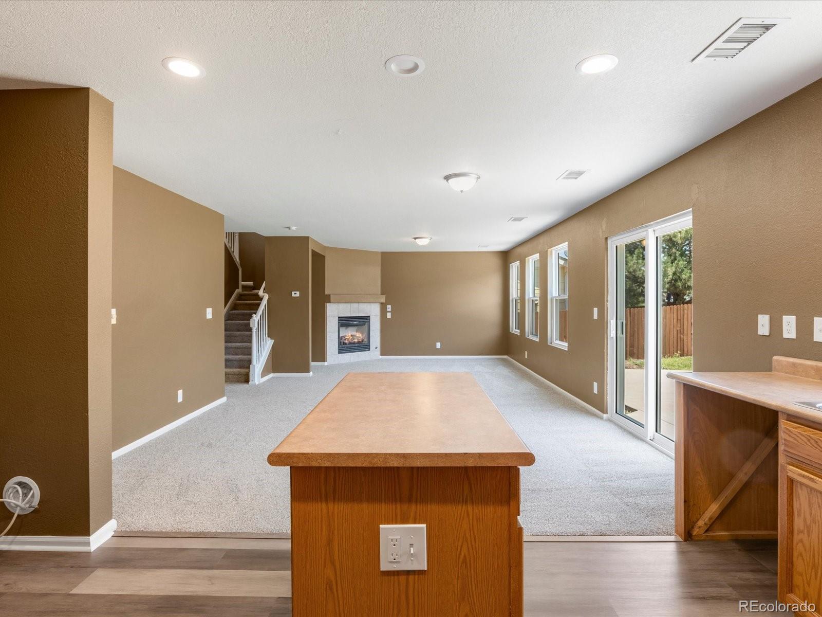 MLS Image #15 for 5572  kalispell street,denver, Colorado