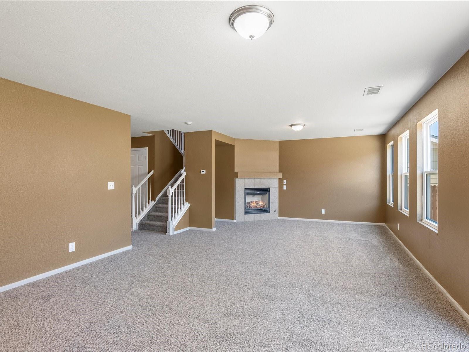 MLS Image #16 for 5572  kalispell street,denver, Colorado