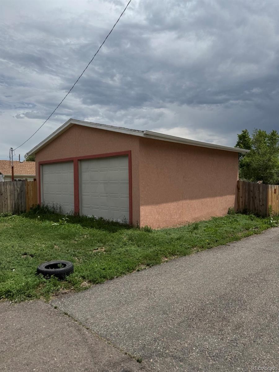 MLS Image #18 for 1105 s raleigh street,denver, Colorado