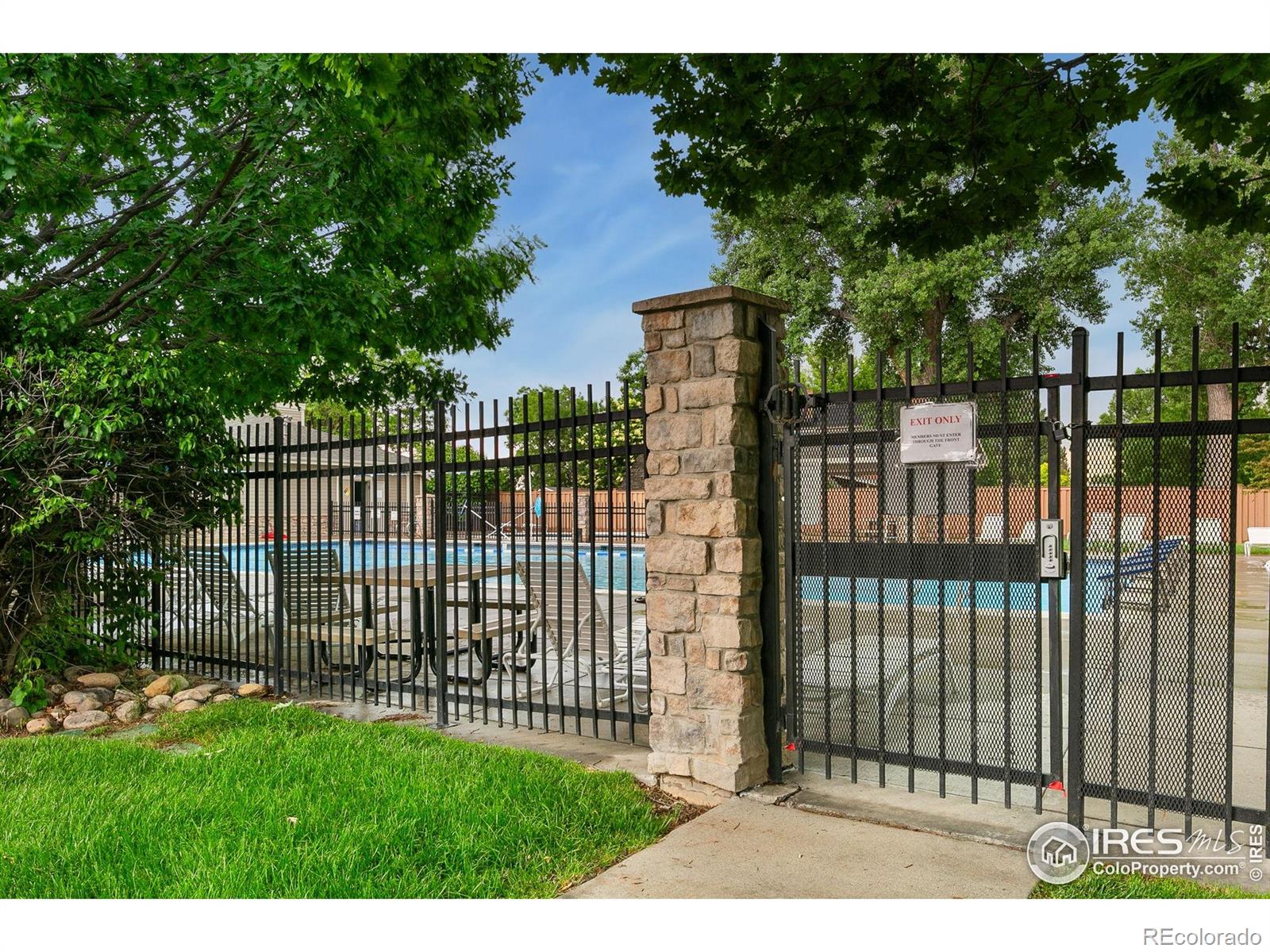 MLS Image #31 for 2006  mackenzie court,fort collins, Colorado