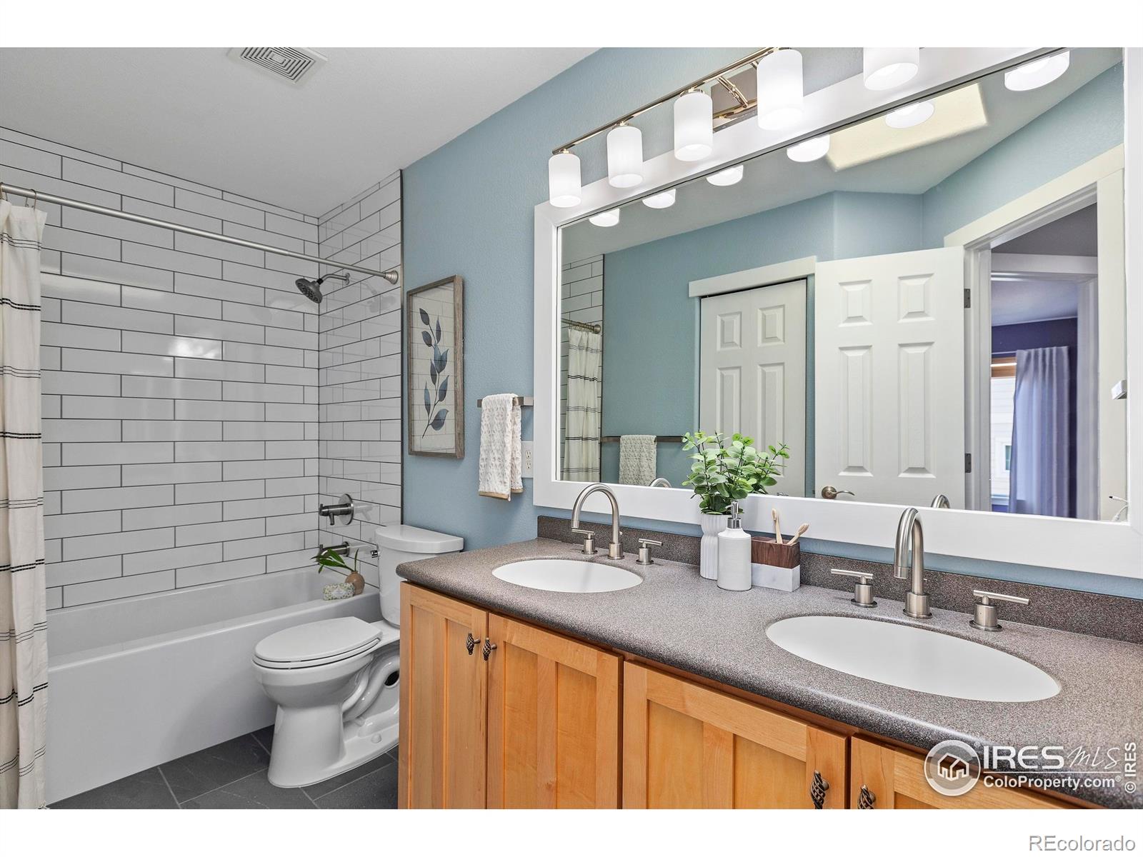 MLS Image #24 for 571  promontory drive,loveland, Colorado